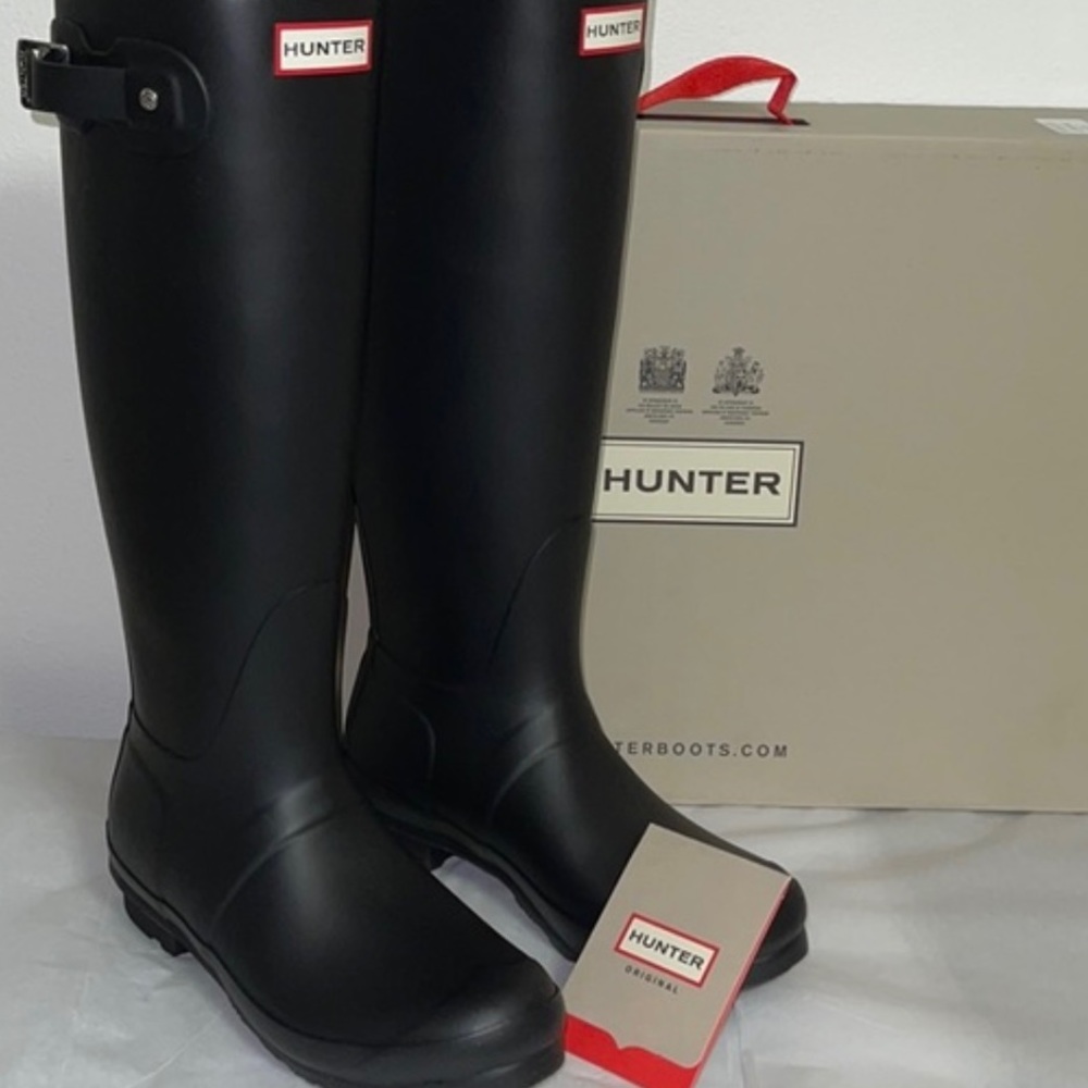 Hunter Black Original Tall Rainboots